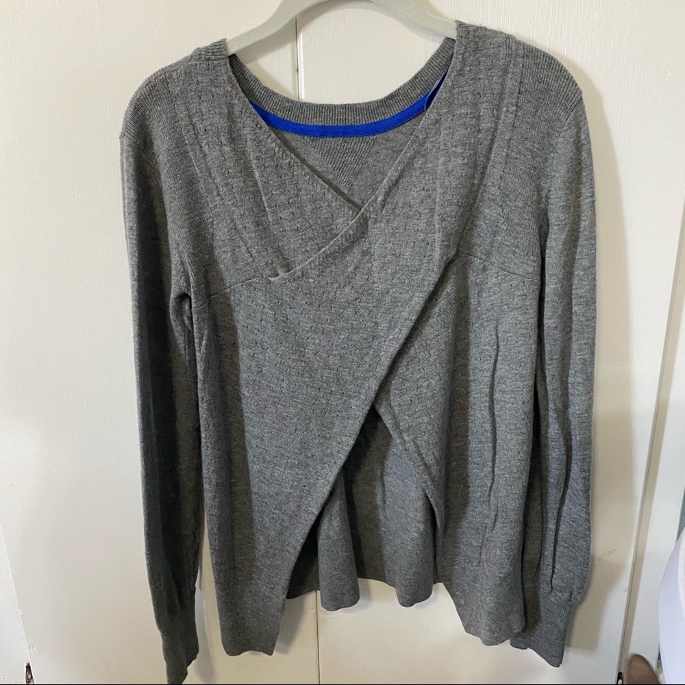 Lululemon Sweater with thumb holes!